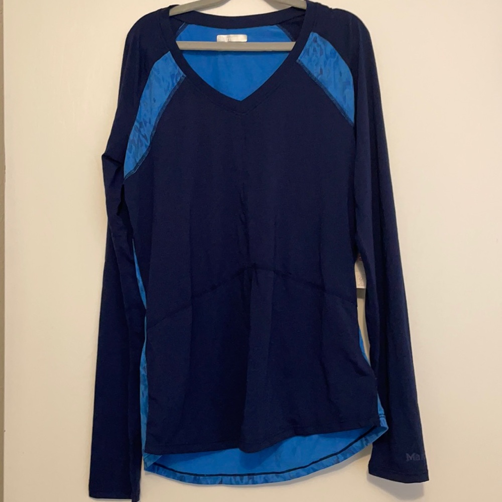 NWT Women’s Marmot Long-Sleeved shirt